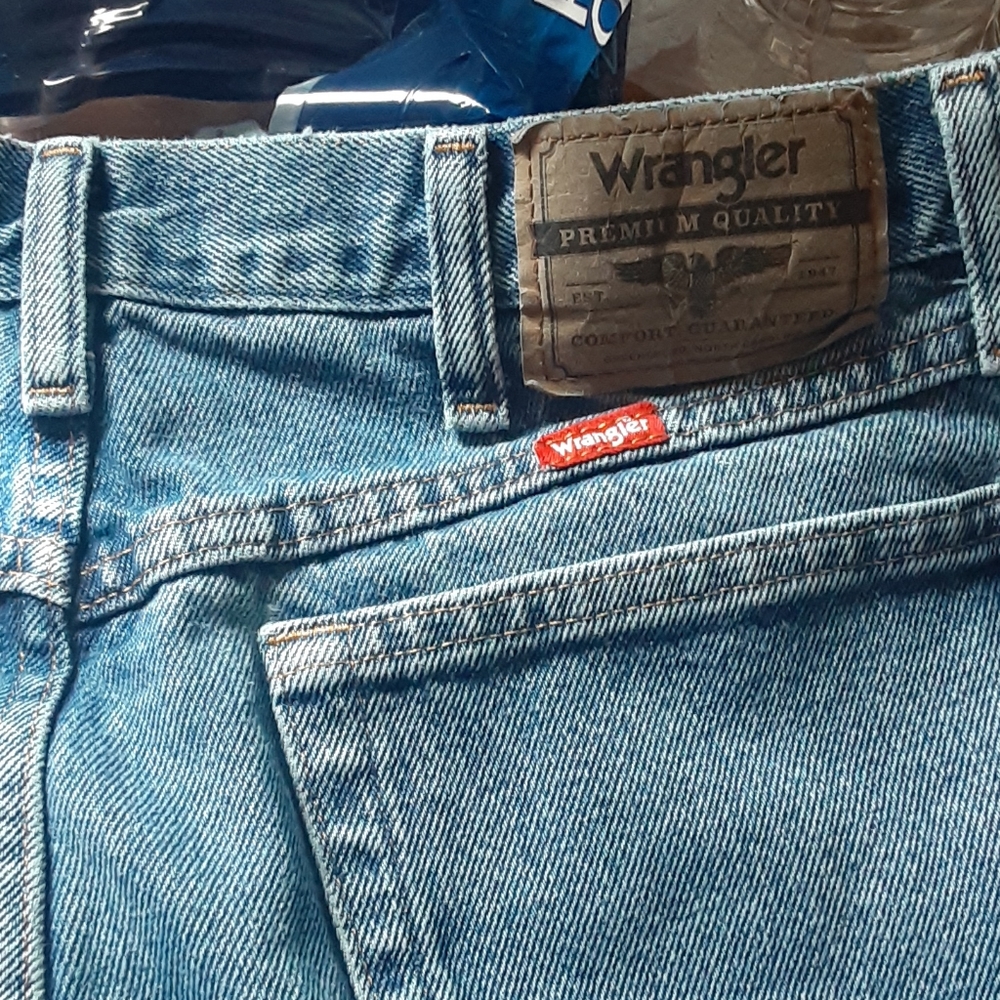 Men's wrangler Jean's 34×32 size